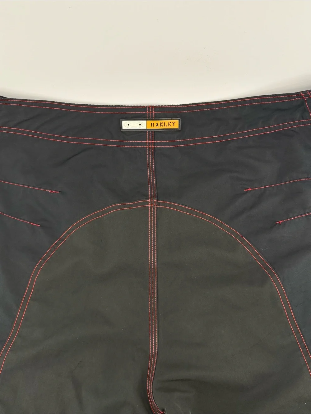 Vintage Oakley Software Bermuda Surfing Board Flame Skull Shorts Size 36 Rare